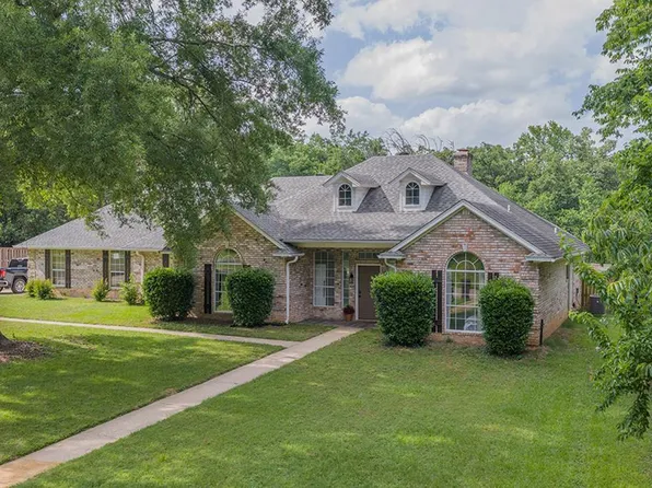 17 Sarah Ln, Texarkana, TX 75503