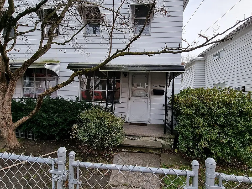 120 Willow St