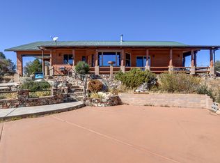 17035 W Buckhorn Dr, Peeples Valley, AZ 86332