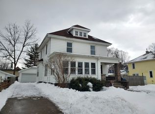 104 S Smalley St, Shawano, WI 54166