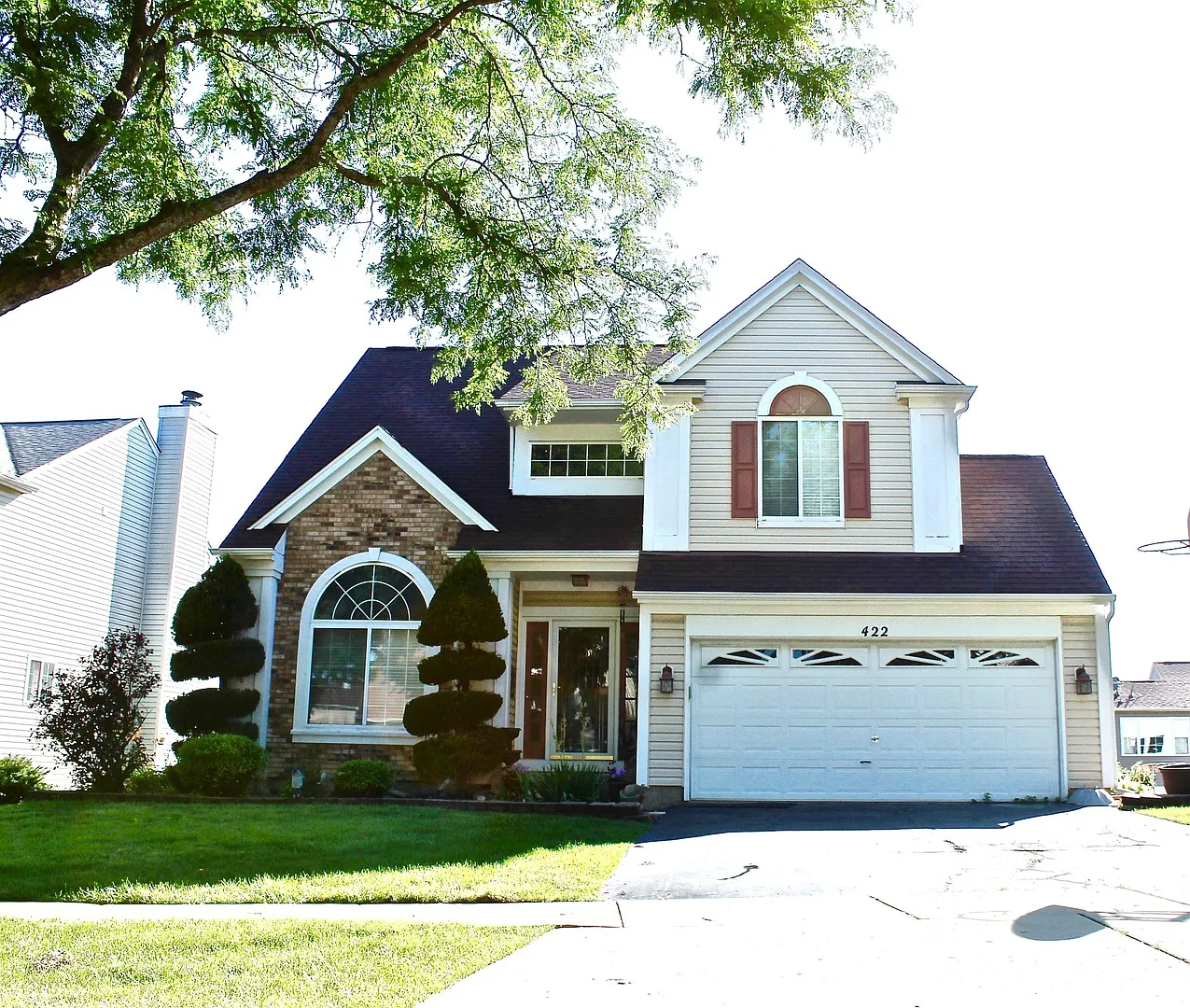 422 Cardinal Dr photo 1