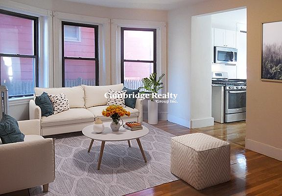 3rd image of 40 Cedar St #1T