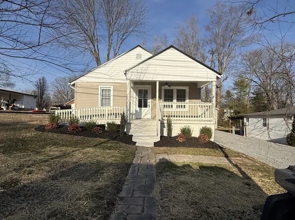 220 Woodland Dr, McMinnville, TN 37110