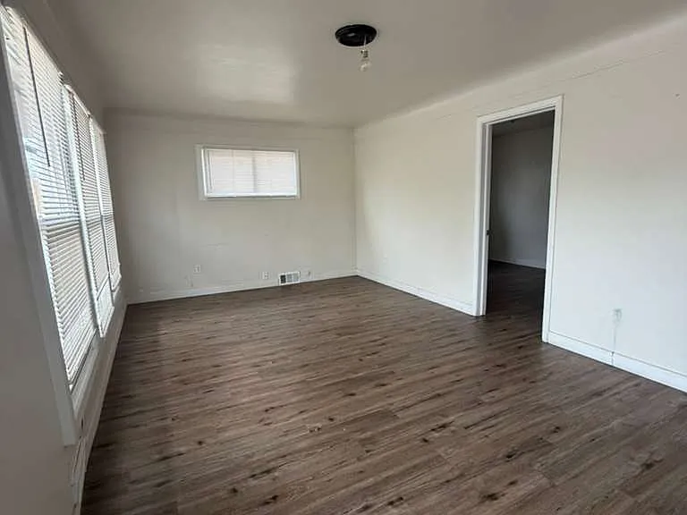 15168 Evergreen Rd #15170 — Photo 9