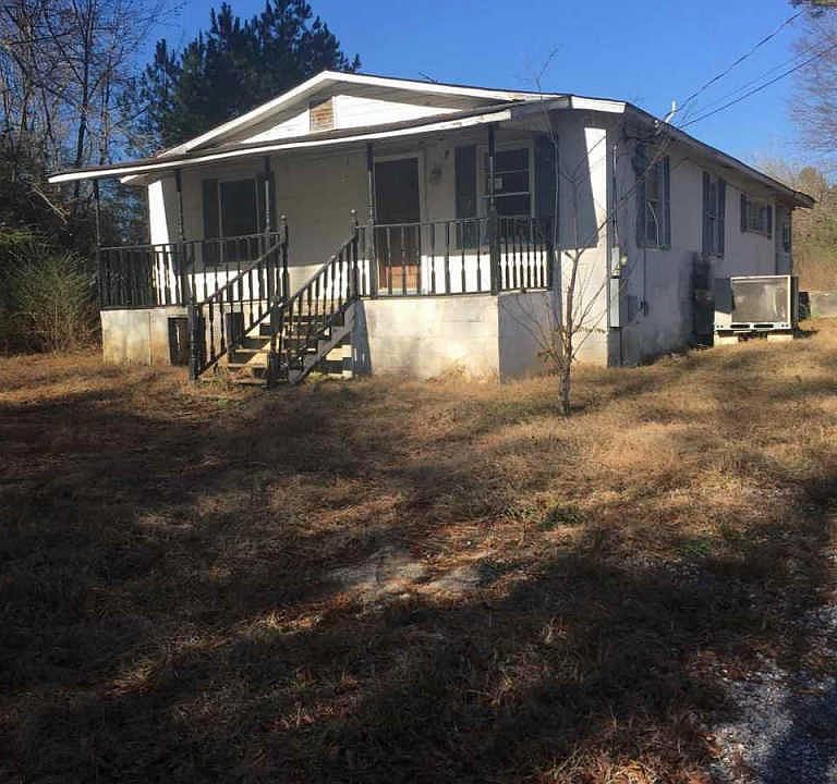 2nd image of 3667 Cherry Ave