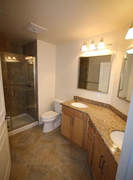 1126 E 16th Ave #306 — Photo 22
