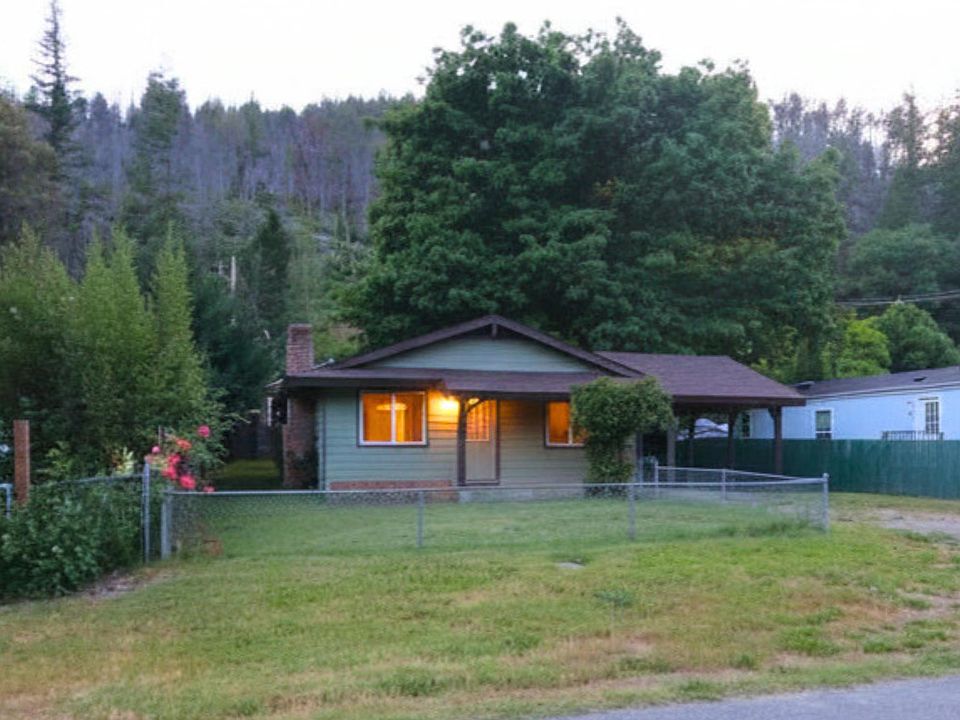 1st image of 533 Live Oak Dr