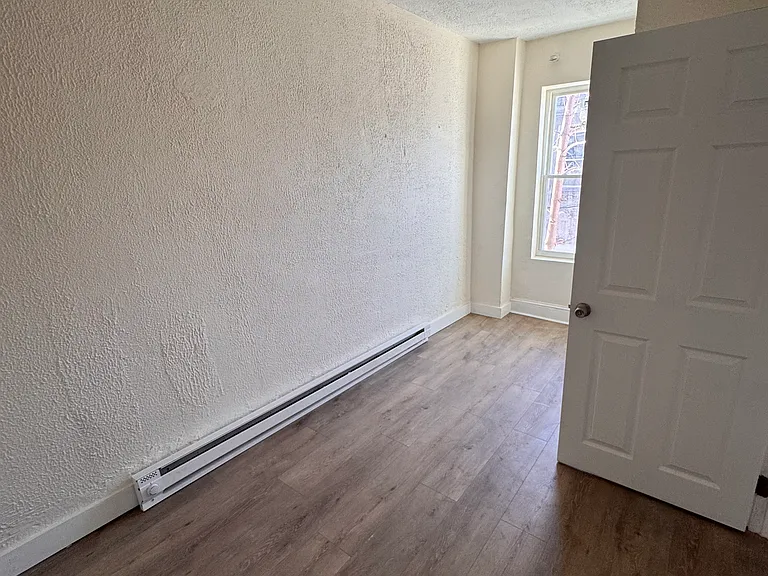 3014 N Swanson St — Photo 13