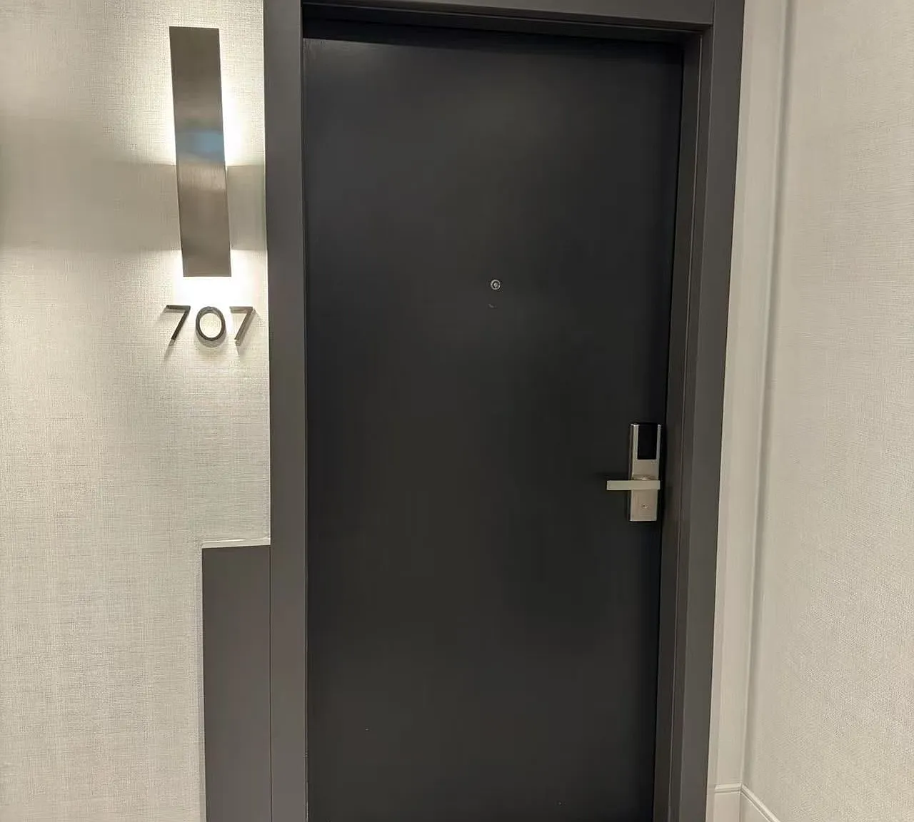 3 bed, $3,550 — Photo 1