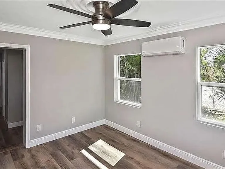 5457 9th Ave — Photo 31