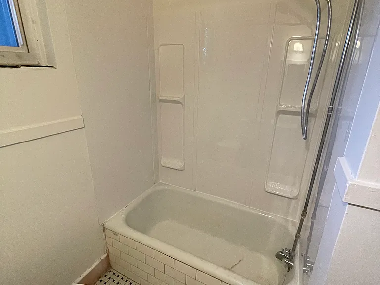 5920 Nottingham Rd #3 — Photo 9