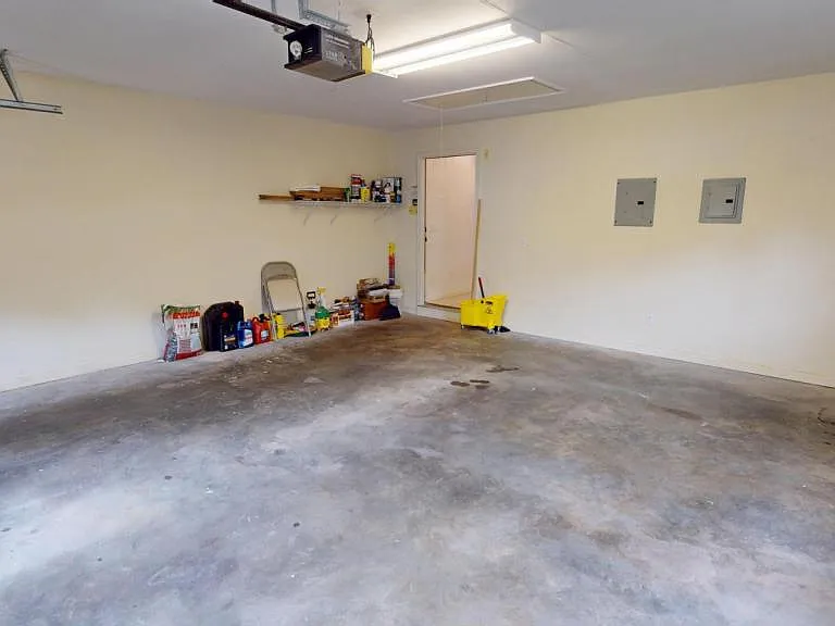 206 Myrick Dr — Photo 26