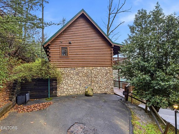 3rd image of 640 Cub Path Way