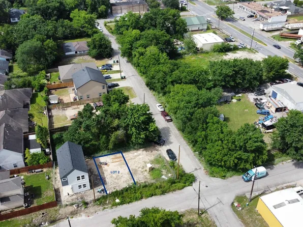 4510 Ward St, Houston, TX 77021
