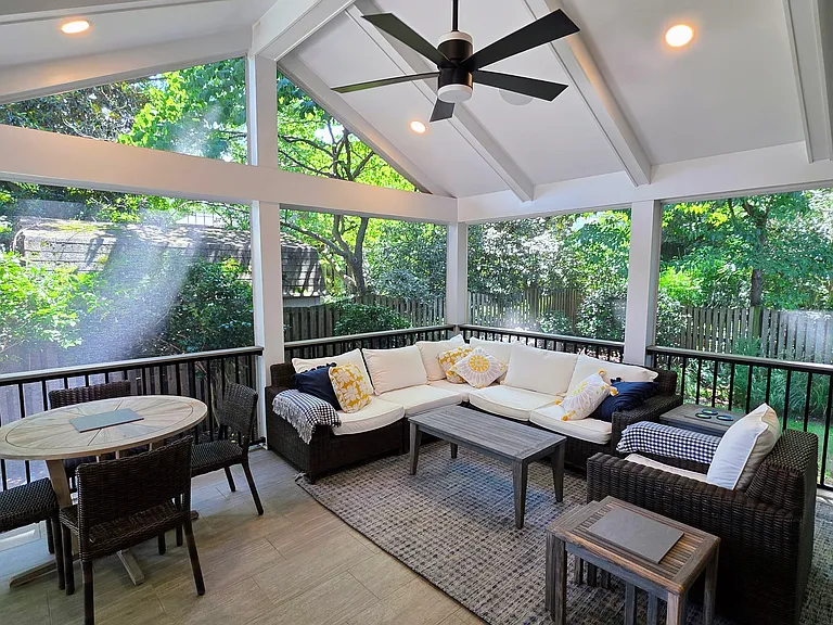 3505 N Jefferson St — Photo 14