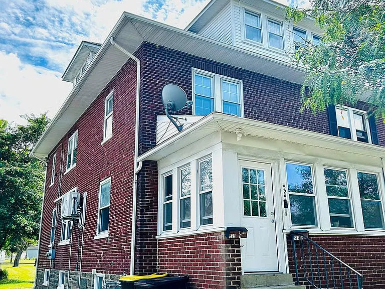 525 N Broad St — Photo 14