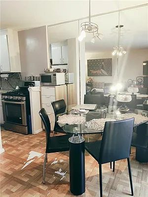 Sold by Maximillion Realty, Inc. | media 61