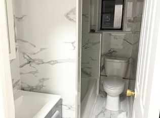 8-401 53rd St, West New York, NJ 07093