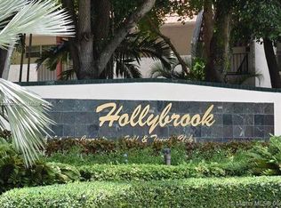 8962 S Hollybrook Blvd APT 202, Hollywood, FL 33025