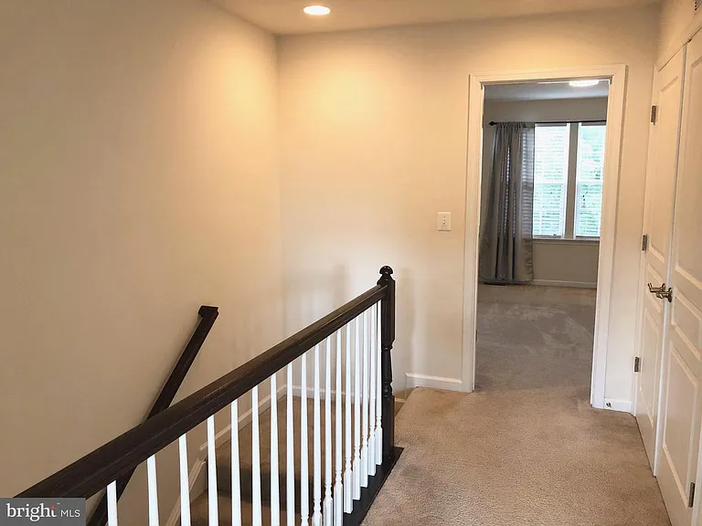 8323 Heritage Crossing Ct — Photo 13