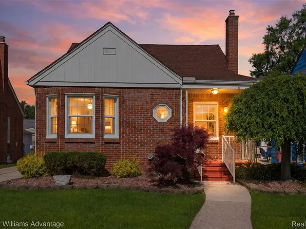 3154 Roosevelt St, Dearborn, MI 48124