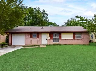 2304 Avis St, Mesquite, TX 75149