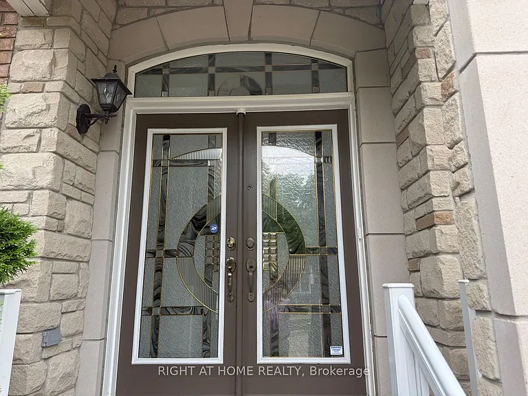 17 Coral Cove Ct — Photo 3