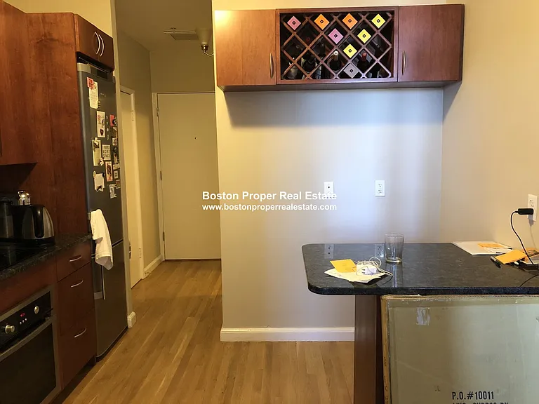 483 Beacon St #Penthouse 7 — Photo 4