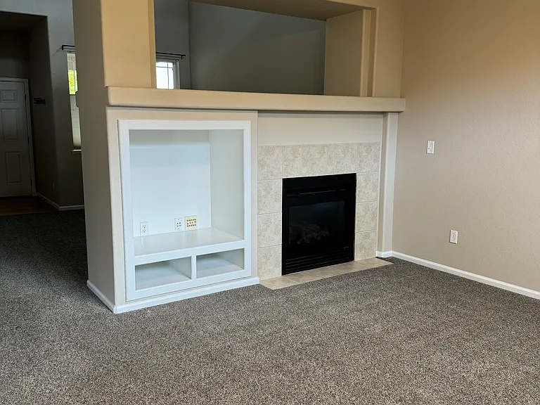7728 Blue Vail Way — Photo 15