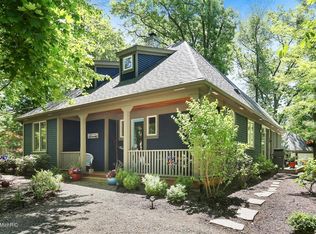 16355 Stones Throw Ln, New Buffalo, MI 49117