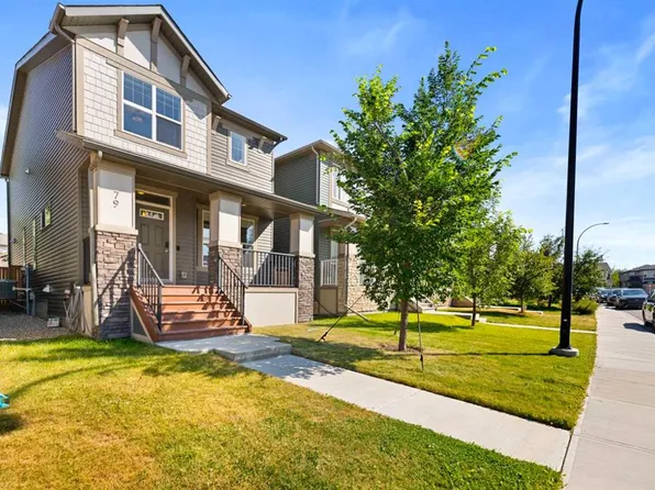 79 NW Legacy Glen Row SE, Calgary, AB T2X 3Y9