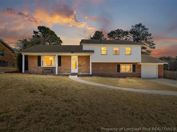 2407 Colgate Dr, Fayetteville, NC 28304