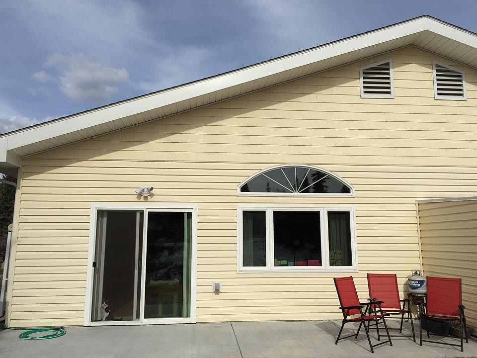 1st image of 1623 Willow St
