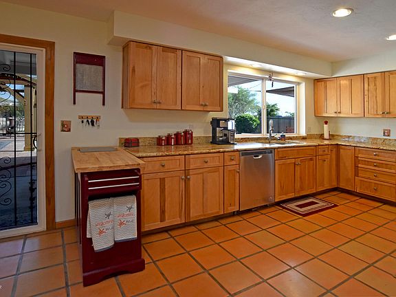 2nd image of 3730 N Gunnison Dr
