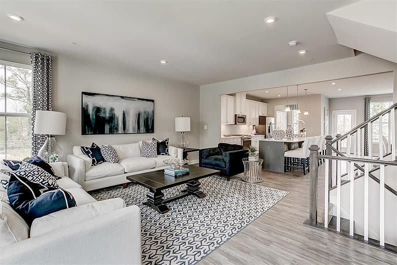 Community model home pics
