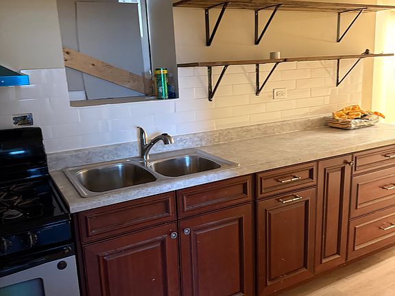 2nd image of 6838 S Lowe Ave