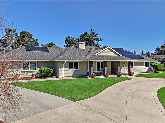 2nd image of 18595 Ranchito Del Rio Dr