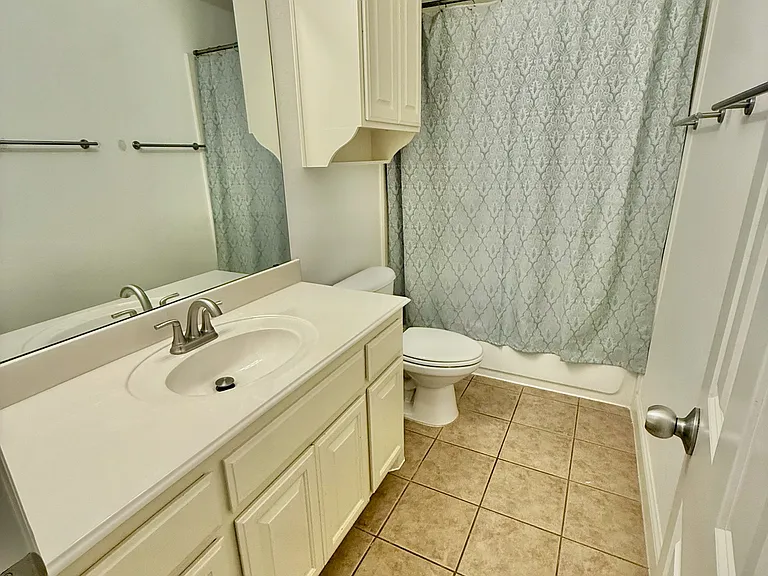 147 Country Lakes Dr — Photo 21