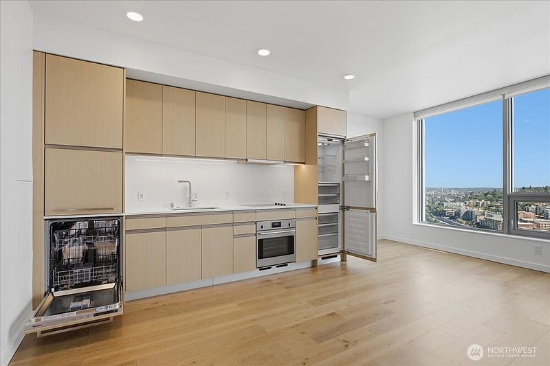 4th image of 1808 Minor Avenue #3309