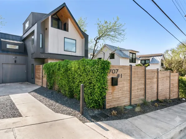 707 E Live Oak St #A, Austin, TX 78704