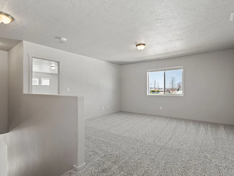 1422 N Corbin Rd — Photo 13