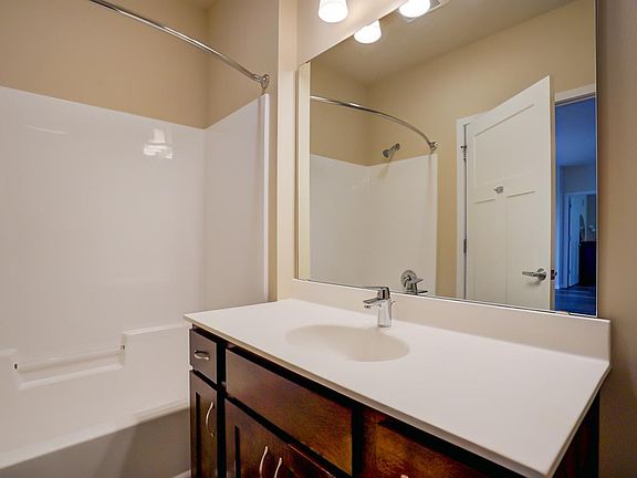 4th image of 480 N Sherman Ave #13322249