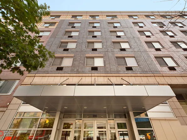 300 West 145th Street 6M image 11 of 11