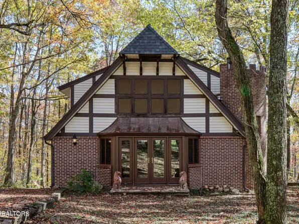 2908 Renegade Mountain Pkwy, Crab Orchard, TN 37723
