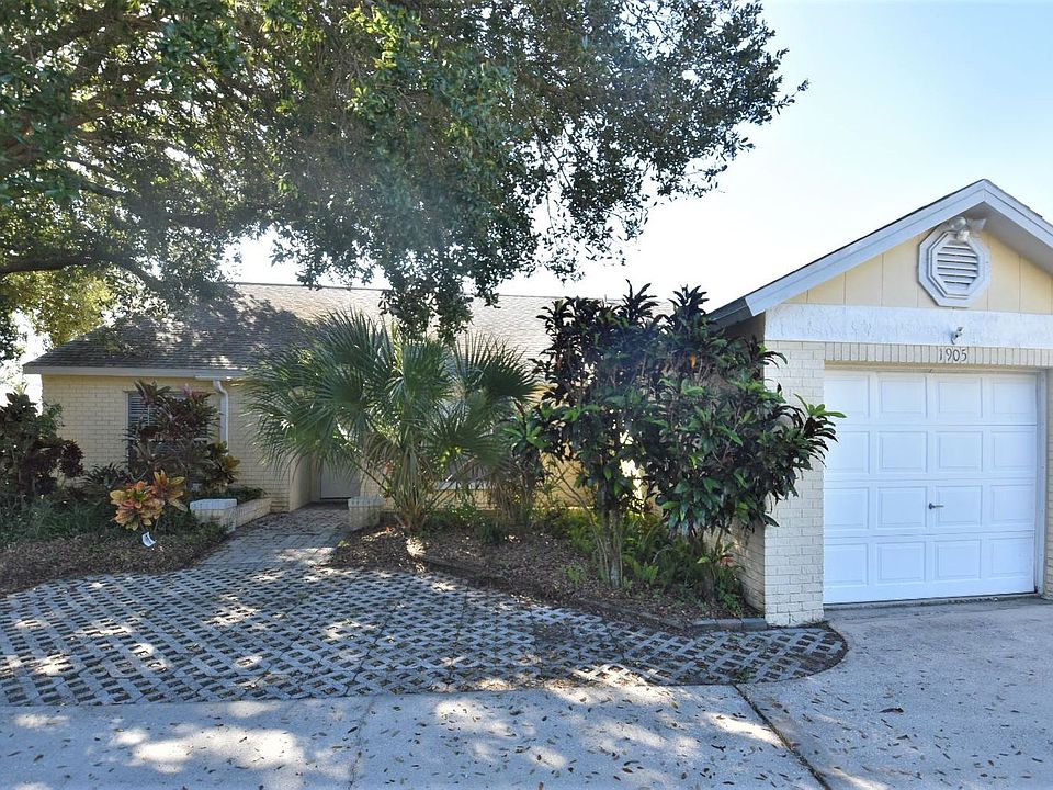 1st image of 1905 Castle Bay Ct