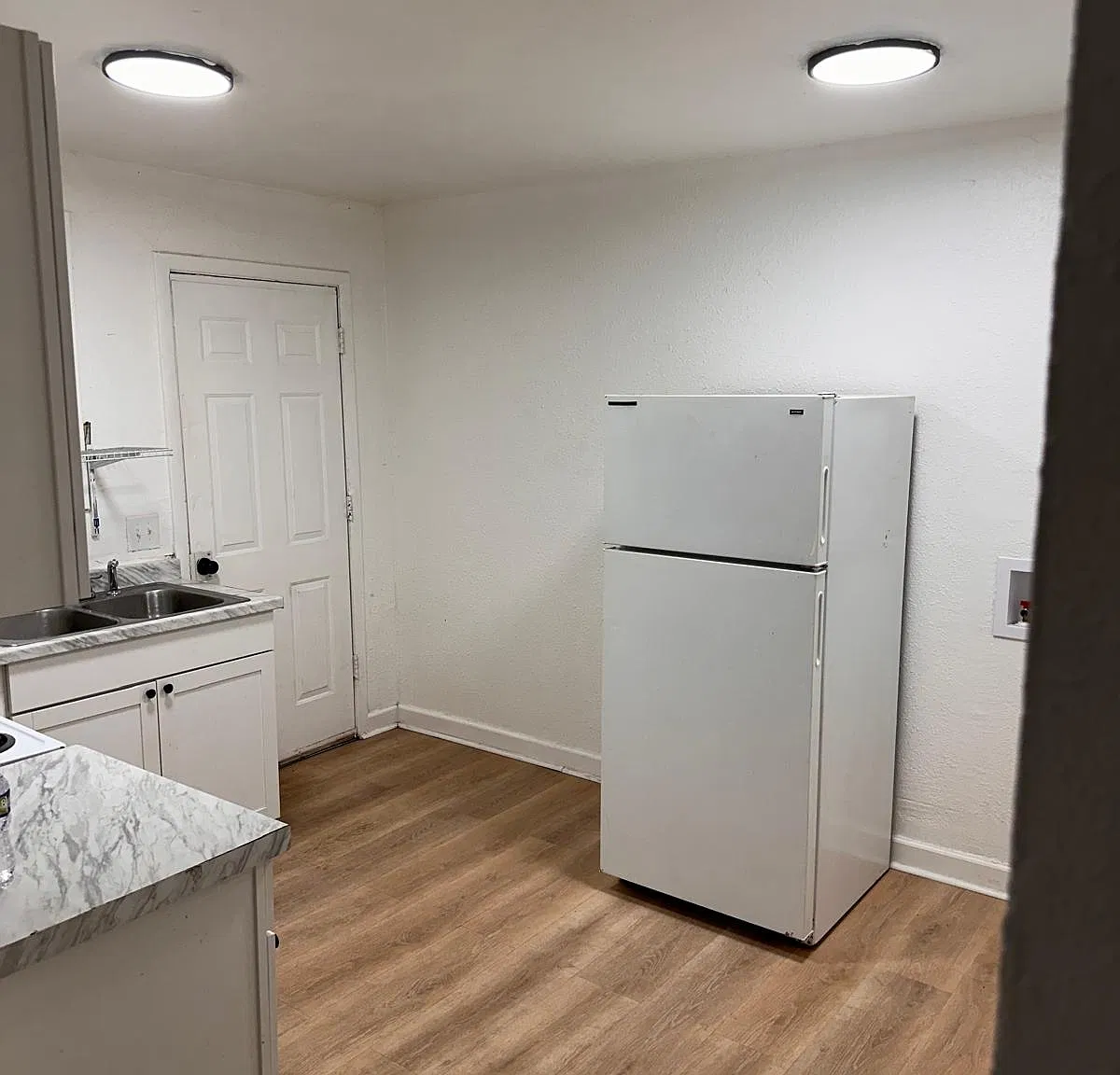 2 bed, $1,250 — Photo 1