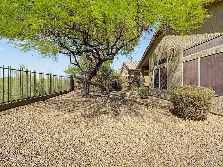 40602 N Apollo Way — Photo 37