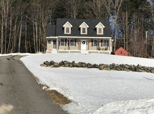 25 Corliss Dr, Weare, NH 03281