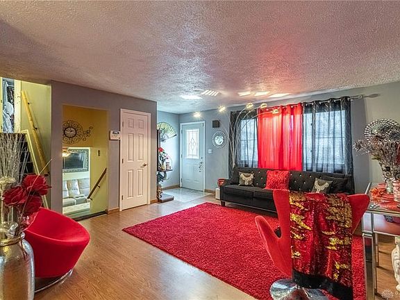 3rd image of 5020 Retford Dr
