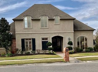 102 Martele Blvd, Lafayette, LA 70508